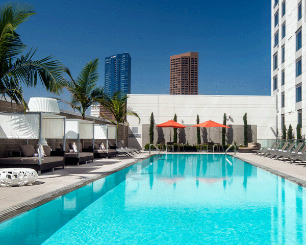 A poolside view of a Courtyard by Marriott property.