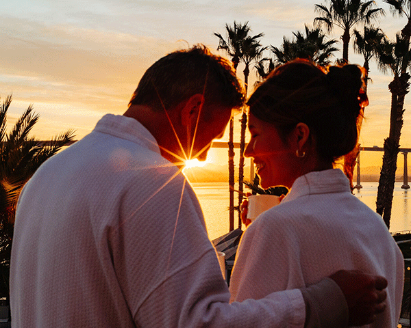 Links to Marriott Bonvoy resorts landing page.