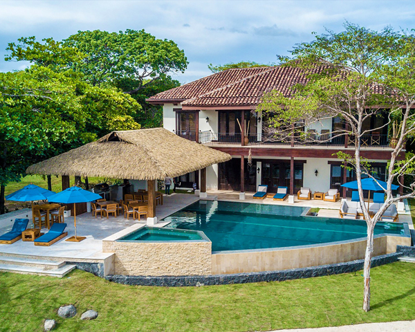 Homes and Villas by Marriott Bonvoy.